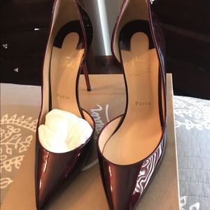 Iriza sparkly merlot size 40.5